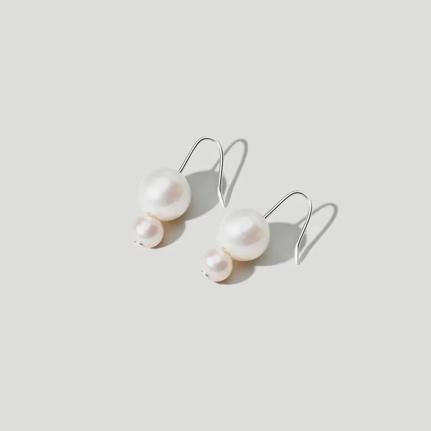 Maslo Double Orb Pearl Earrings 01.jpg