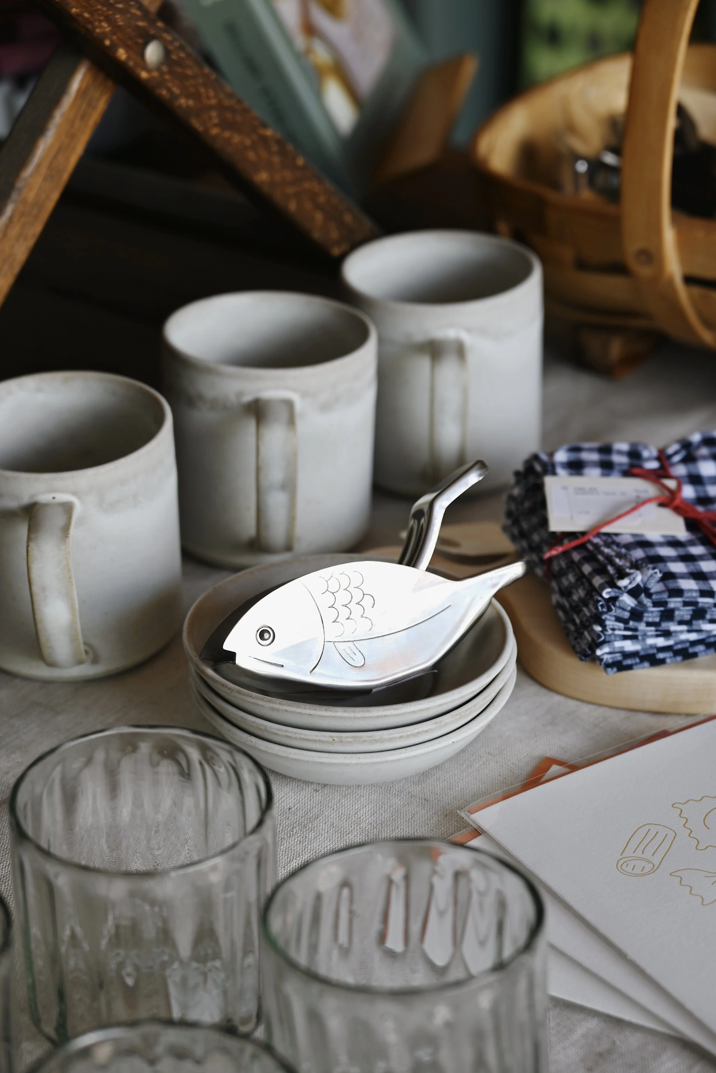 Fish Citrus Squeezer