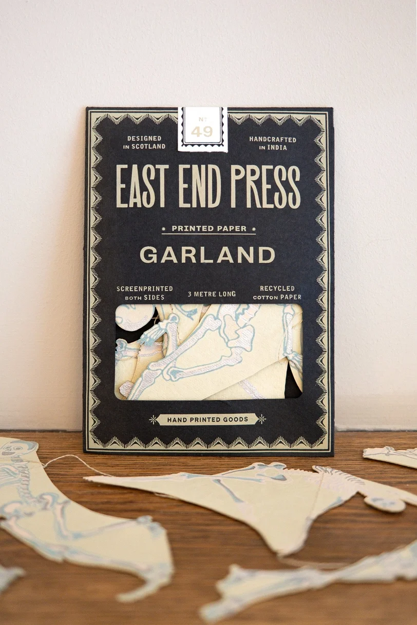 East End Press Dancing Skeletons Garland 02.webp