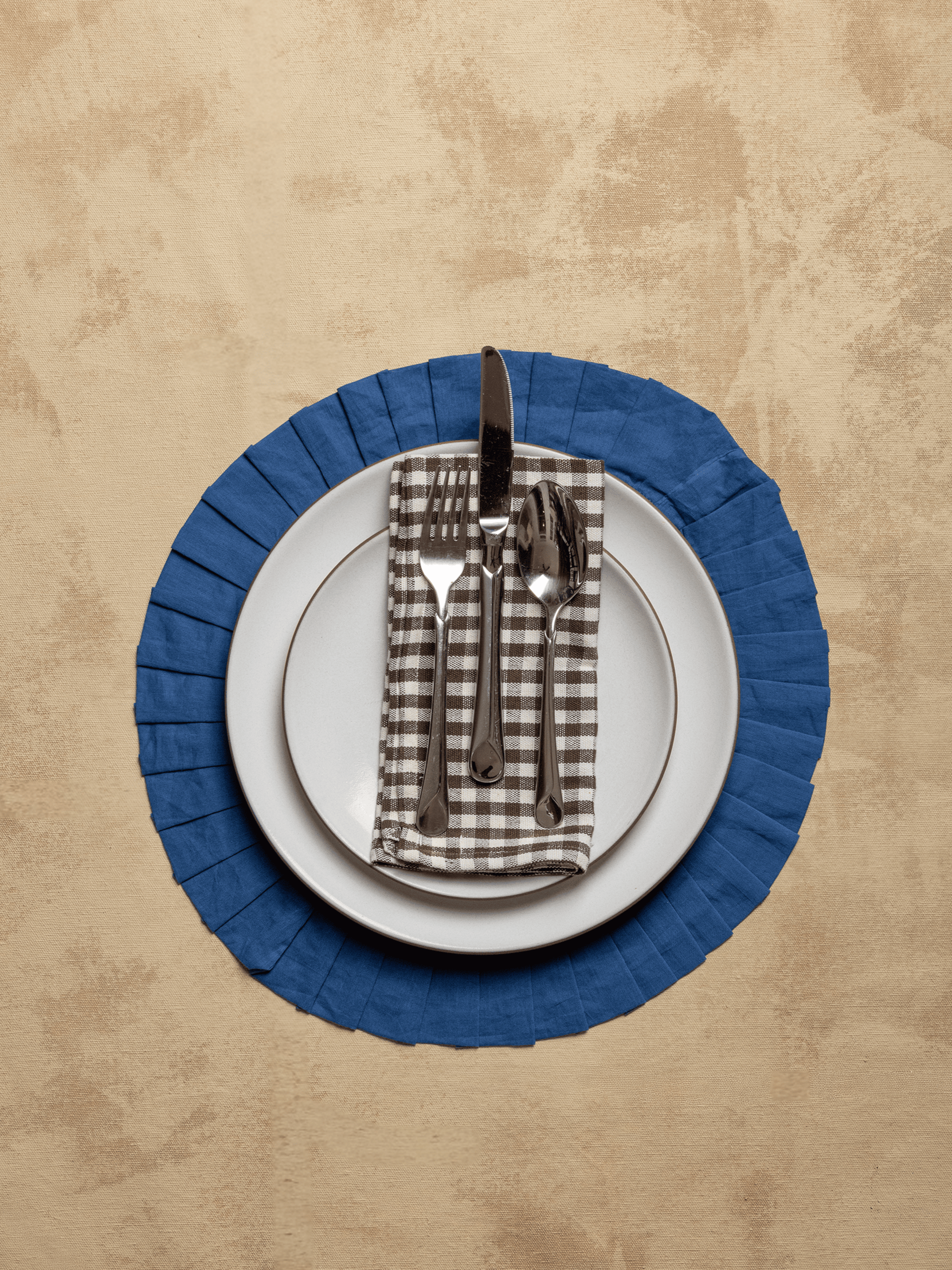 CottonCircularPlaceSettingDenverColoradoUniqueHomeGoods.png