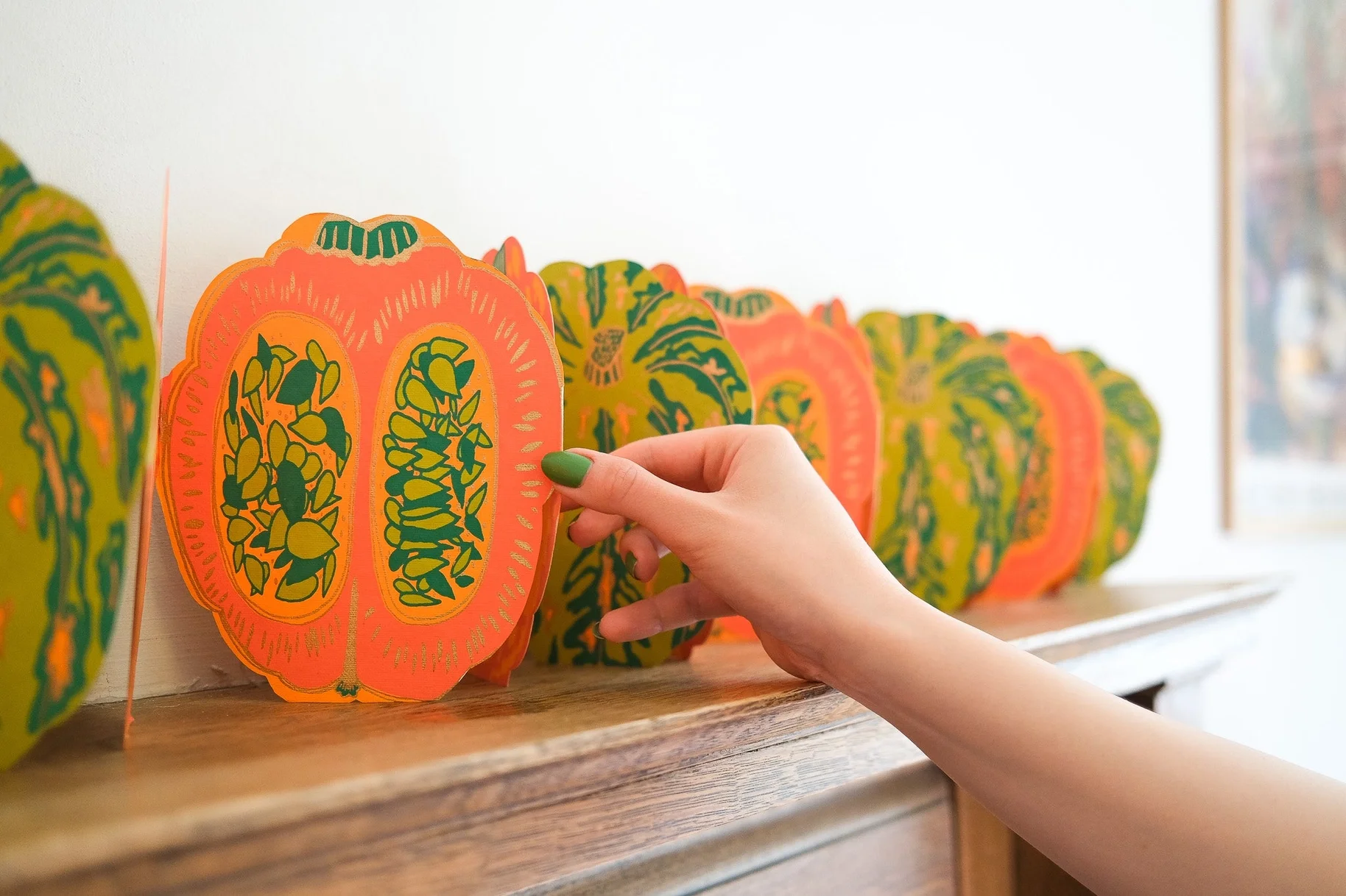 East End Press Pumpkins Garland 05.webp