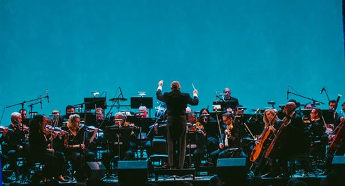 The Knickerbocker Chamber Orchestra's Sunset on the Hudson