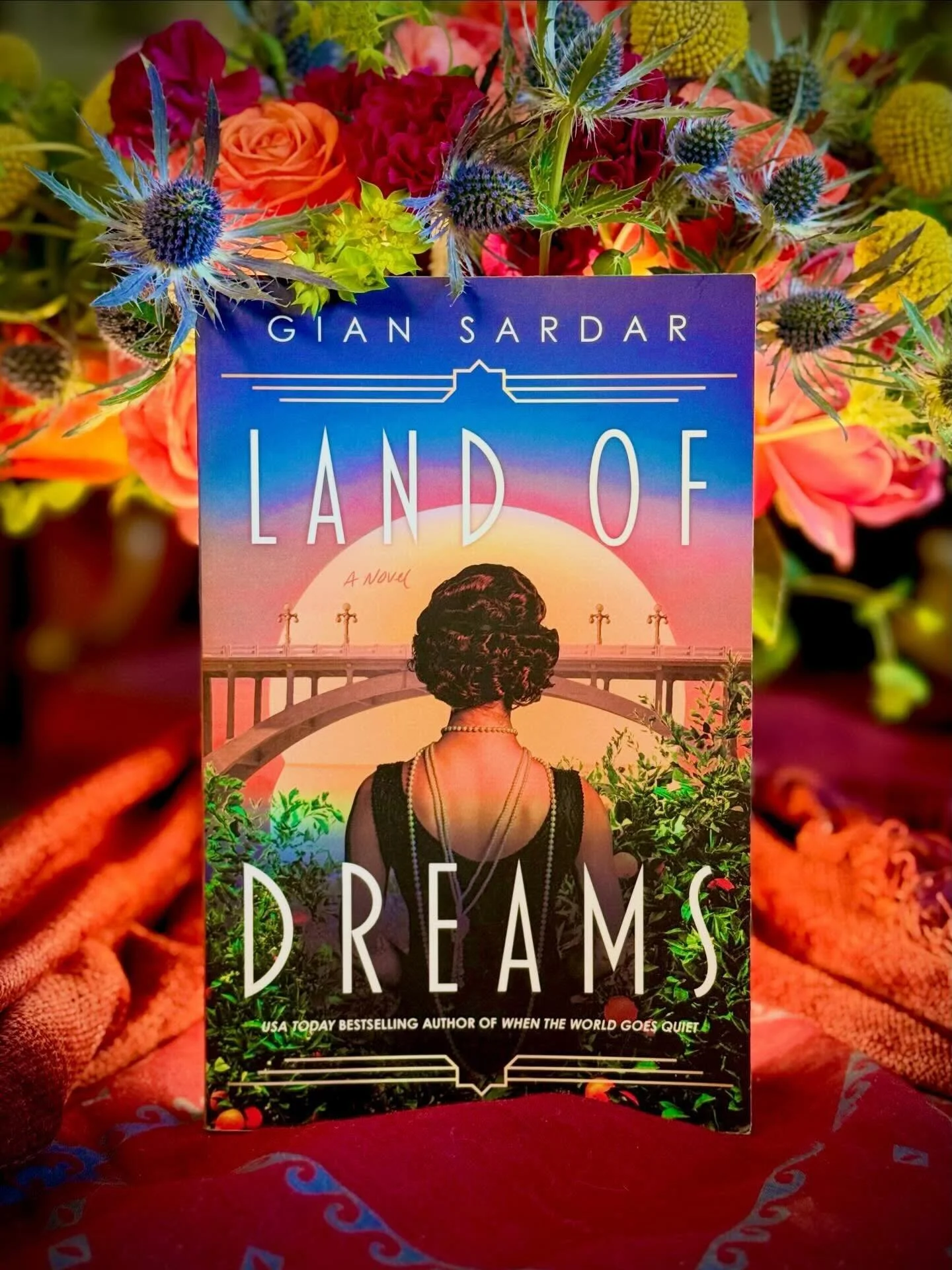 Congratulations to @gian_sardar on the launch of her new novel, LAND OF DREAMS, which takes place in 1930s Hollywood and Pasadena and centers a young, ambitious woman who becomes a Hollywood &ldquo;fixer&rdquo; tasked with managing the public image o