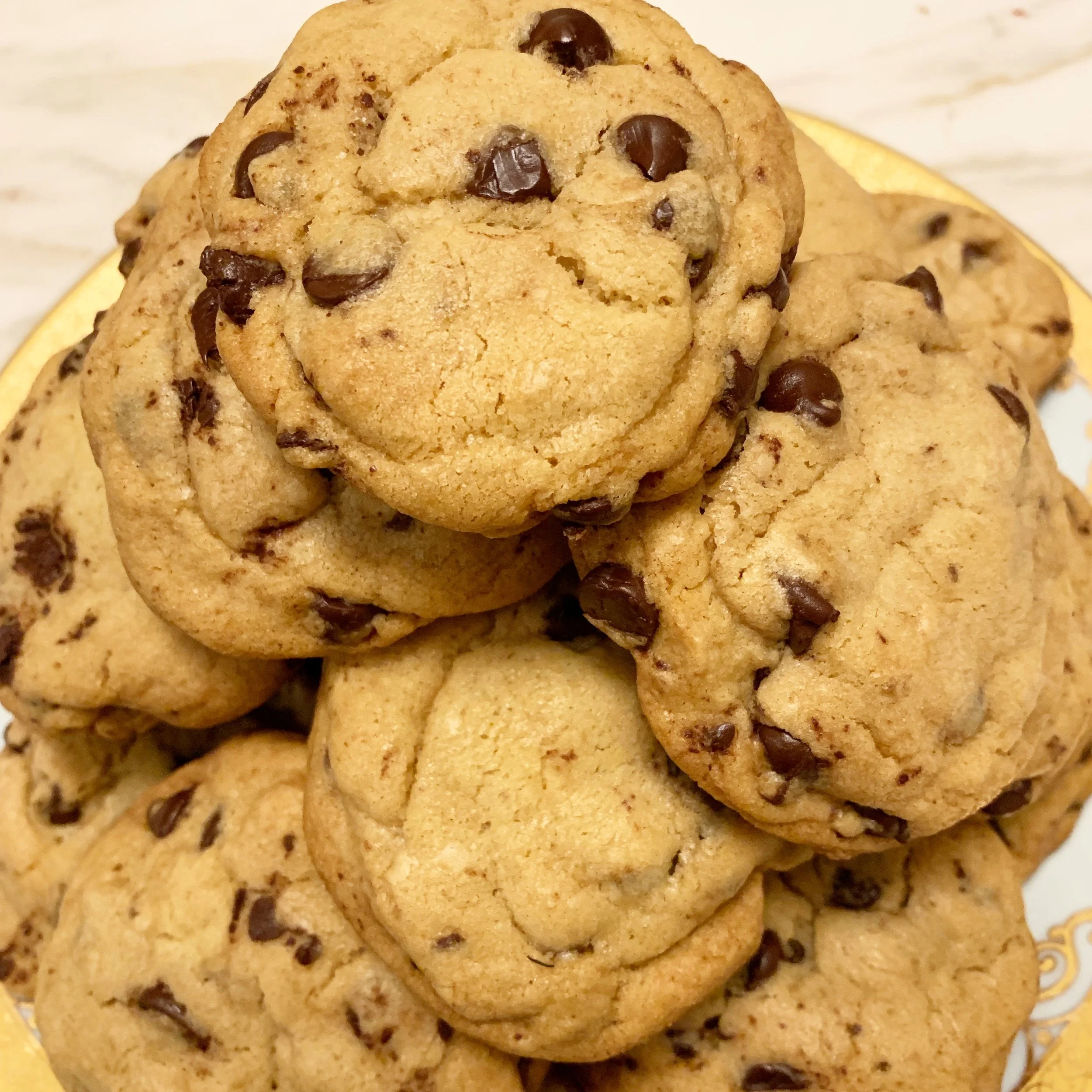The Absolute BEST Chocolate Chip Cookies