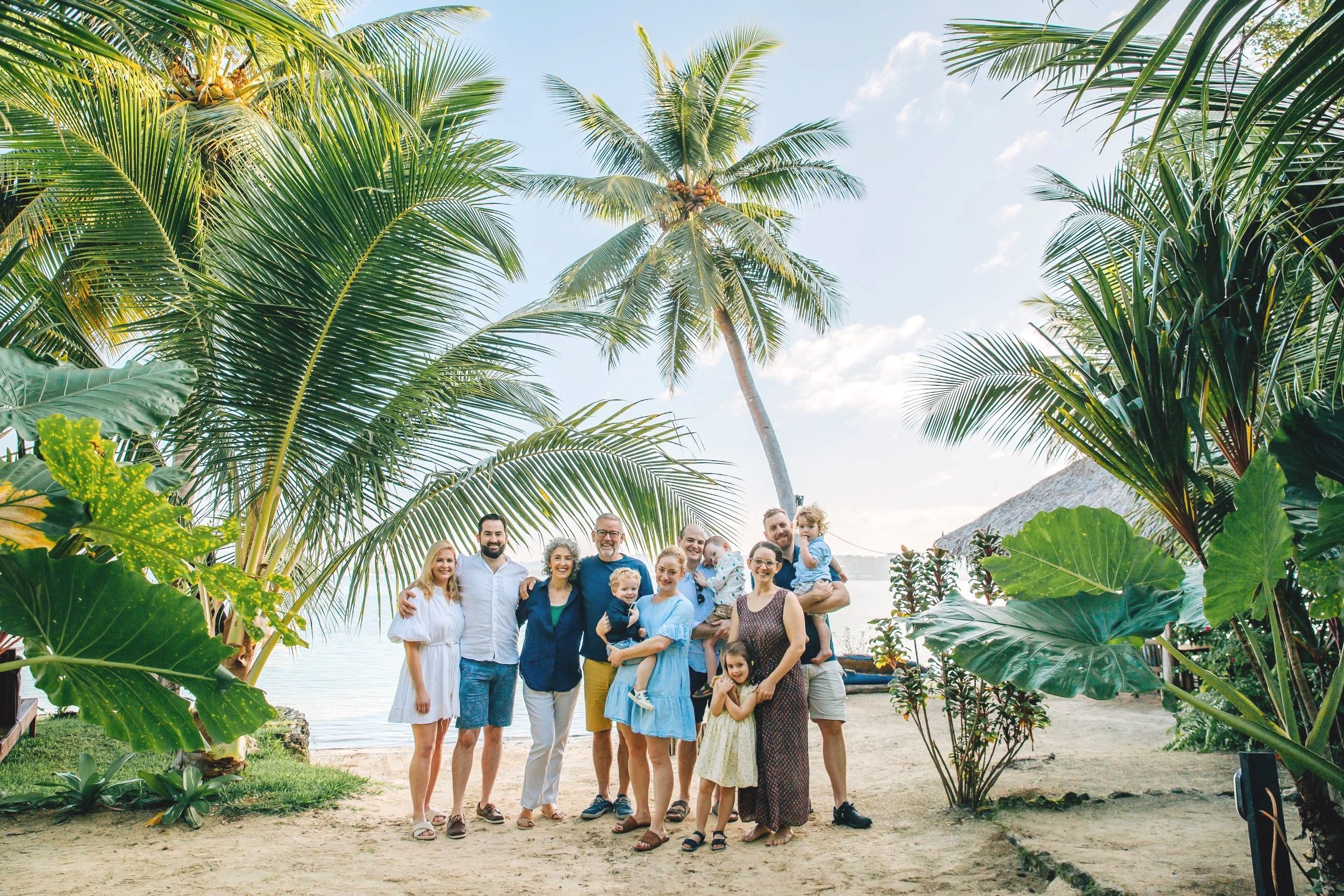 "A beautiful friendly manner, highly professional, great with kids (and our huge extended family group) - thank you so much, we love our photos!"   -Hardwick Family