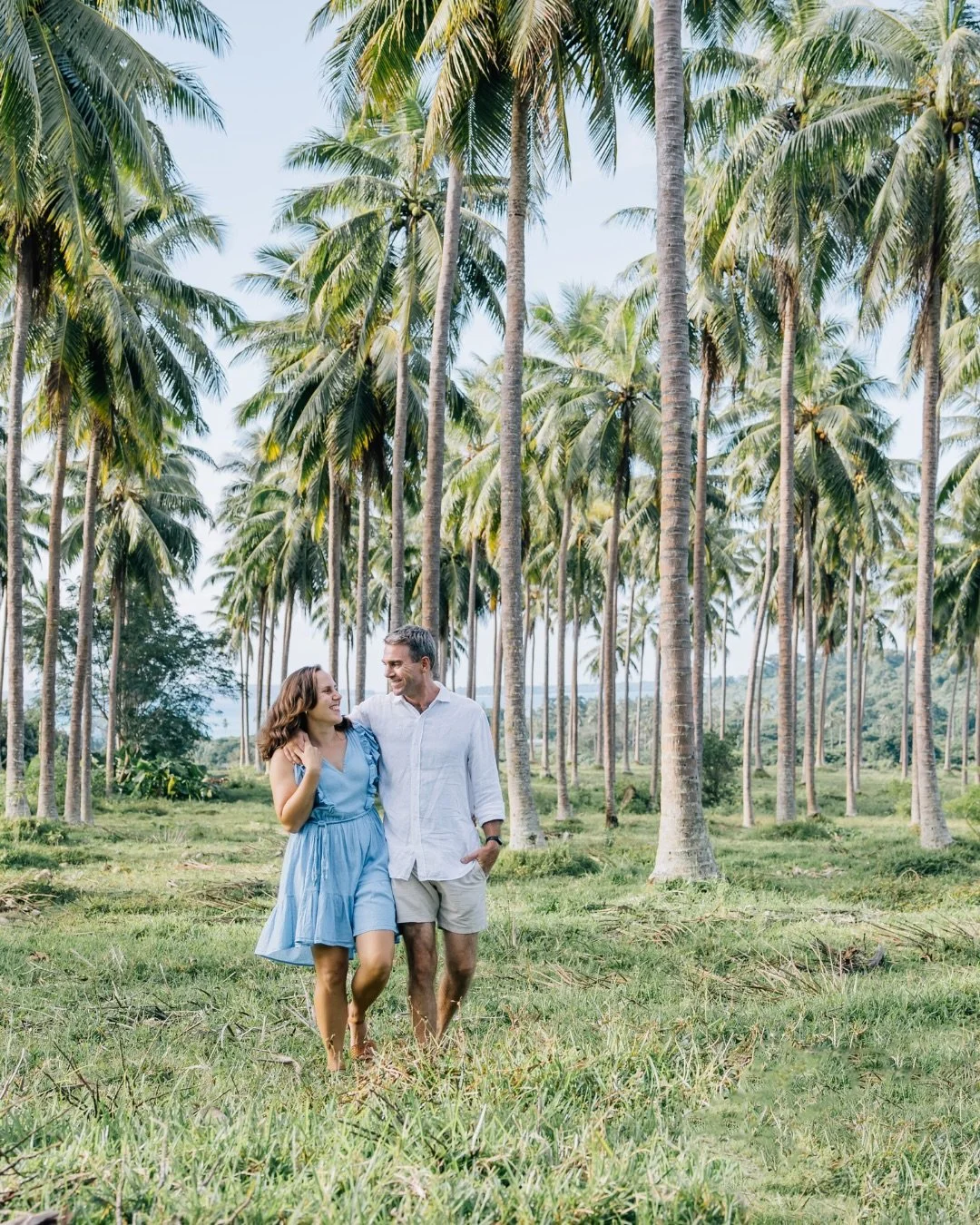 Mosquitoes, Cow Dung, and Magic: Here&rsquo;s What Espiritu Santo Taught Me About Family Sessions
.
.
.
🌿 The Magic Was Never the Location

People see these images and assume we were at some resort or a curated set. We were standing in a cow pasture