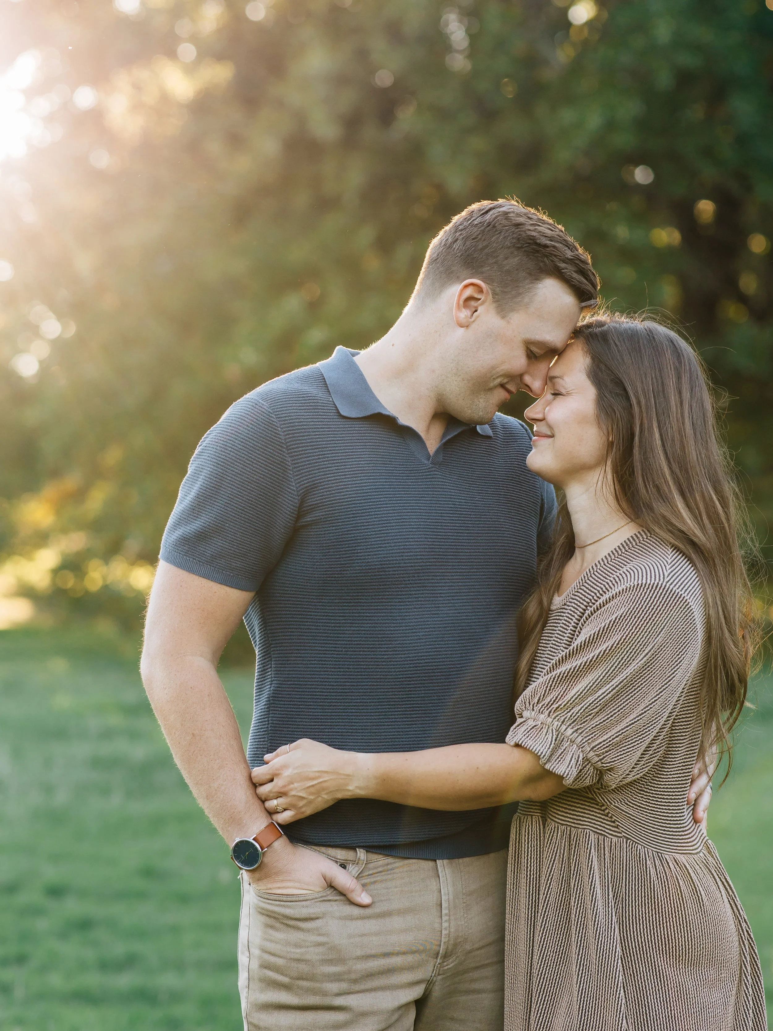 Last week&rsquo;s mini sessions at Loose Park were an absolute blast! 🍂🤎 Here&rsquo;s a little sneak peek from one of the beautiful families I had the joy of photographing!

I still have October 24th available for a fall family session at another b