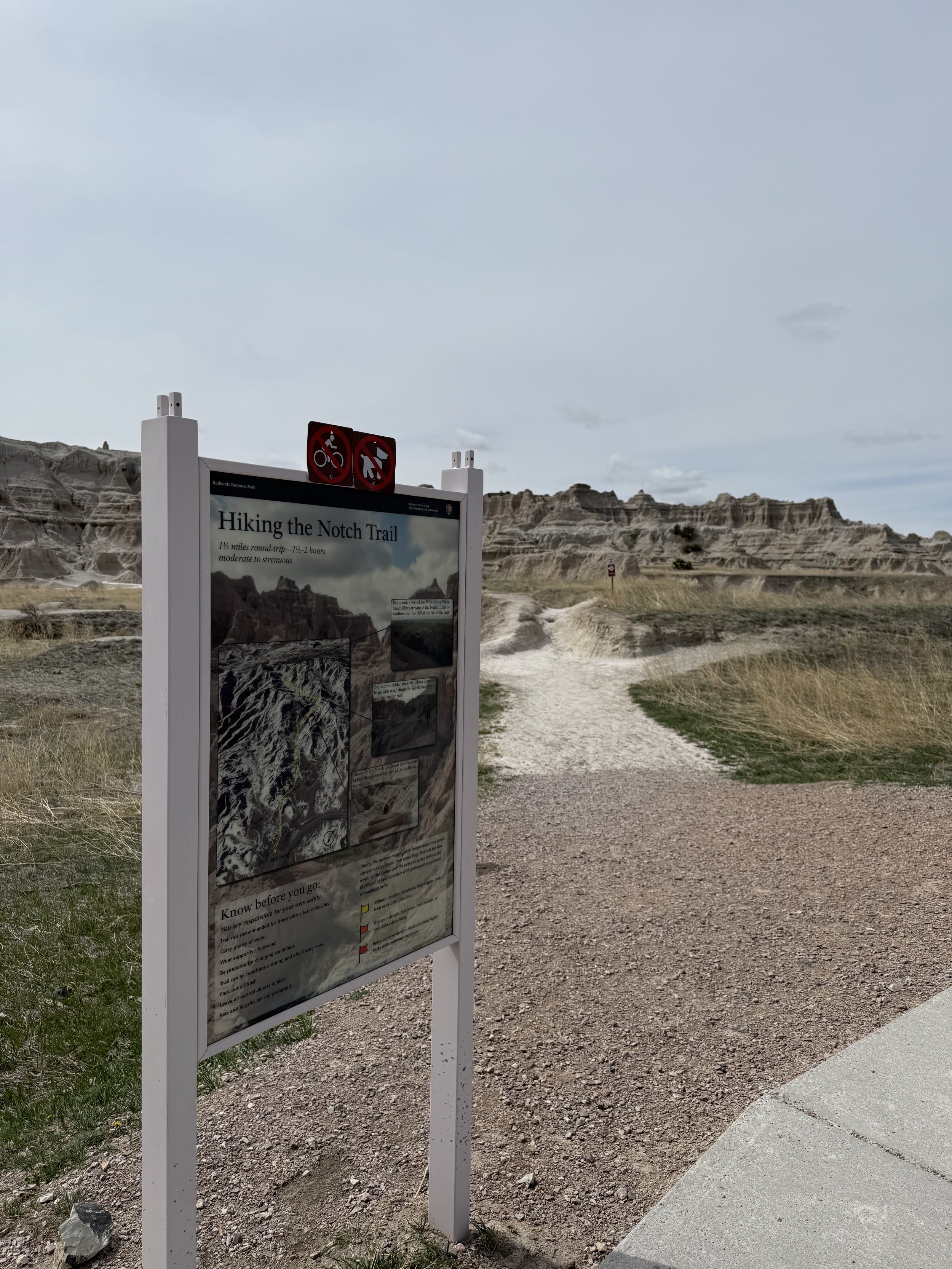 BADLANDS 2.jpg
