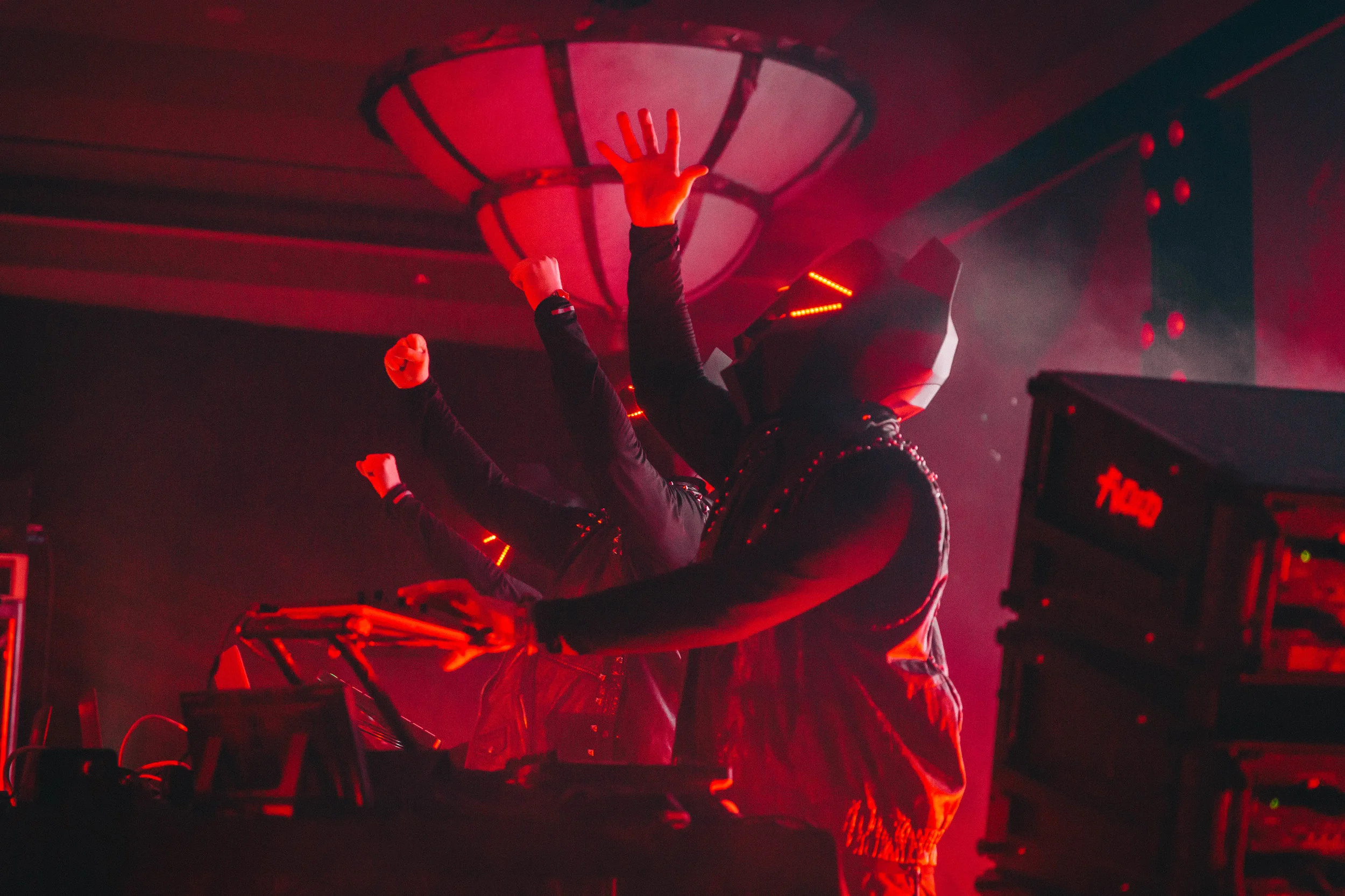mbutcher_18.04.08_BTSM_BORGORE_SNOWBOMBING_ALBUM_05.jpg