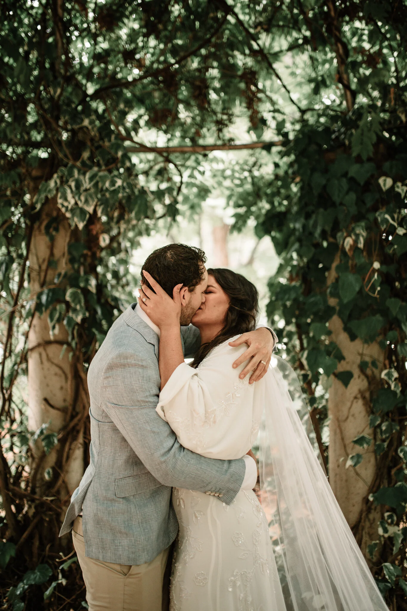 Olivia & Sam -039.jpg