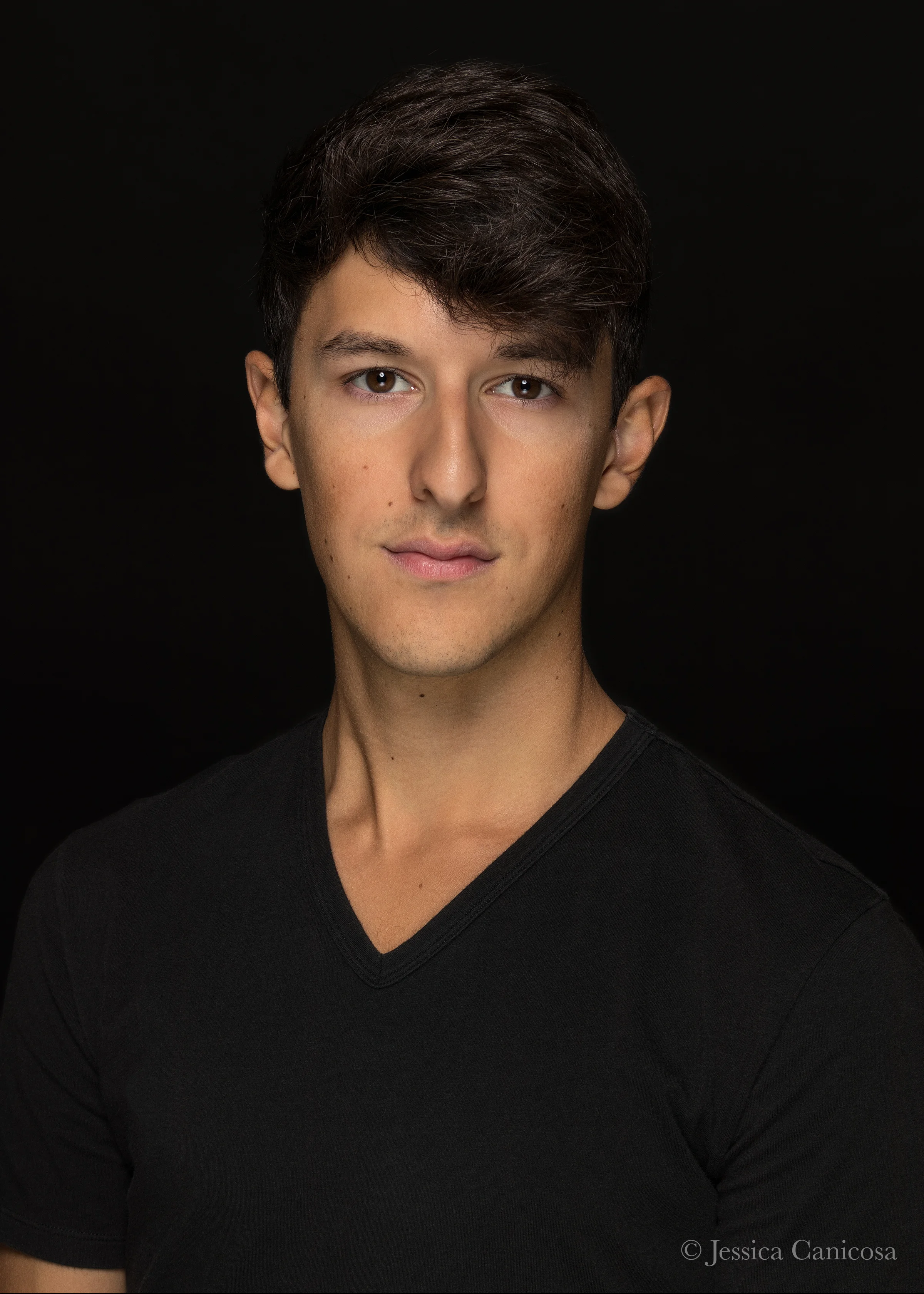 Pauly DLT Headshot.jpg