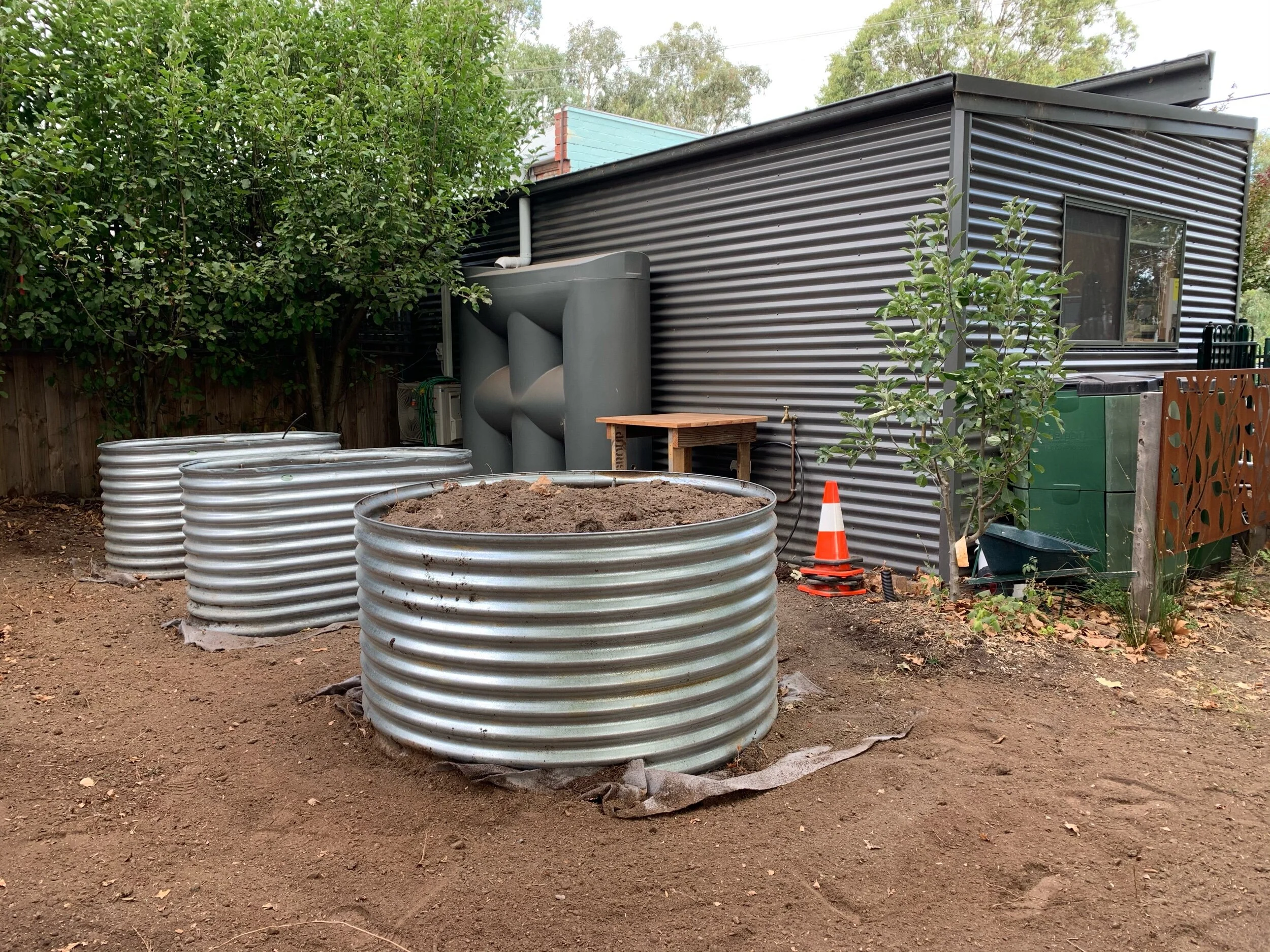 Community shed ... nearly done and other gardening news