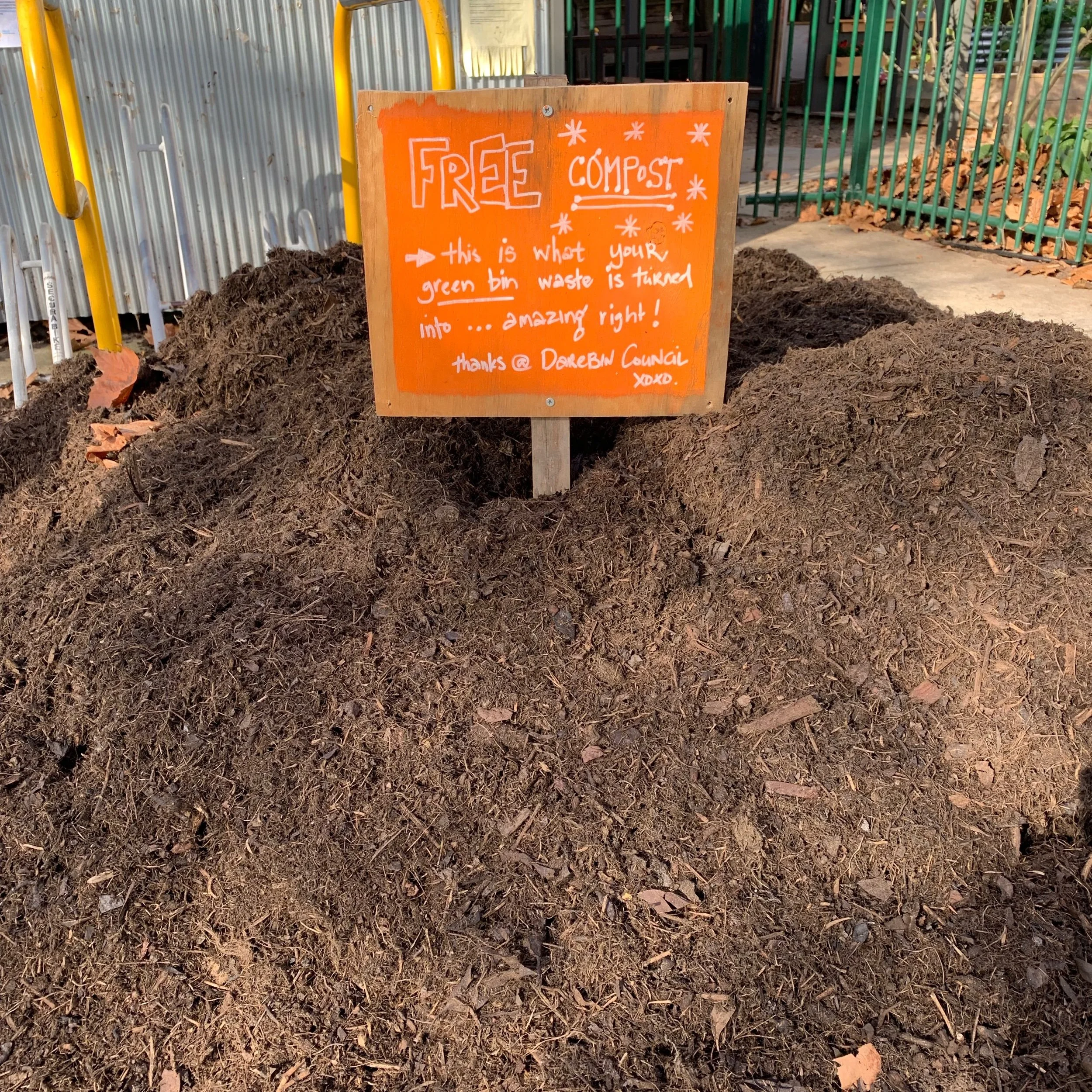 Free compost