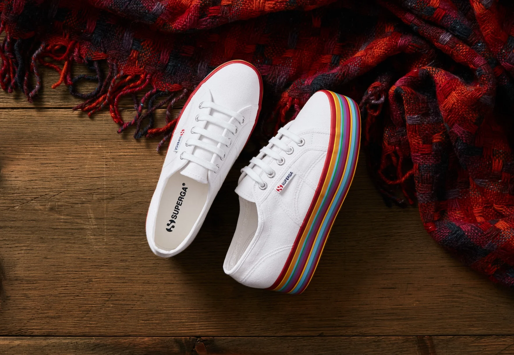 7260_STYLED_STILL_SUPERGA_132.jpg