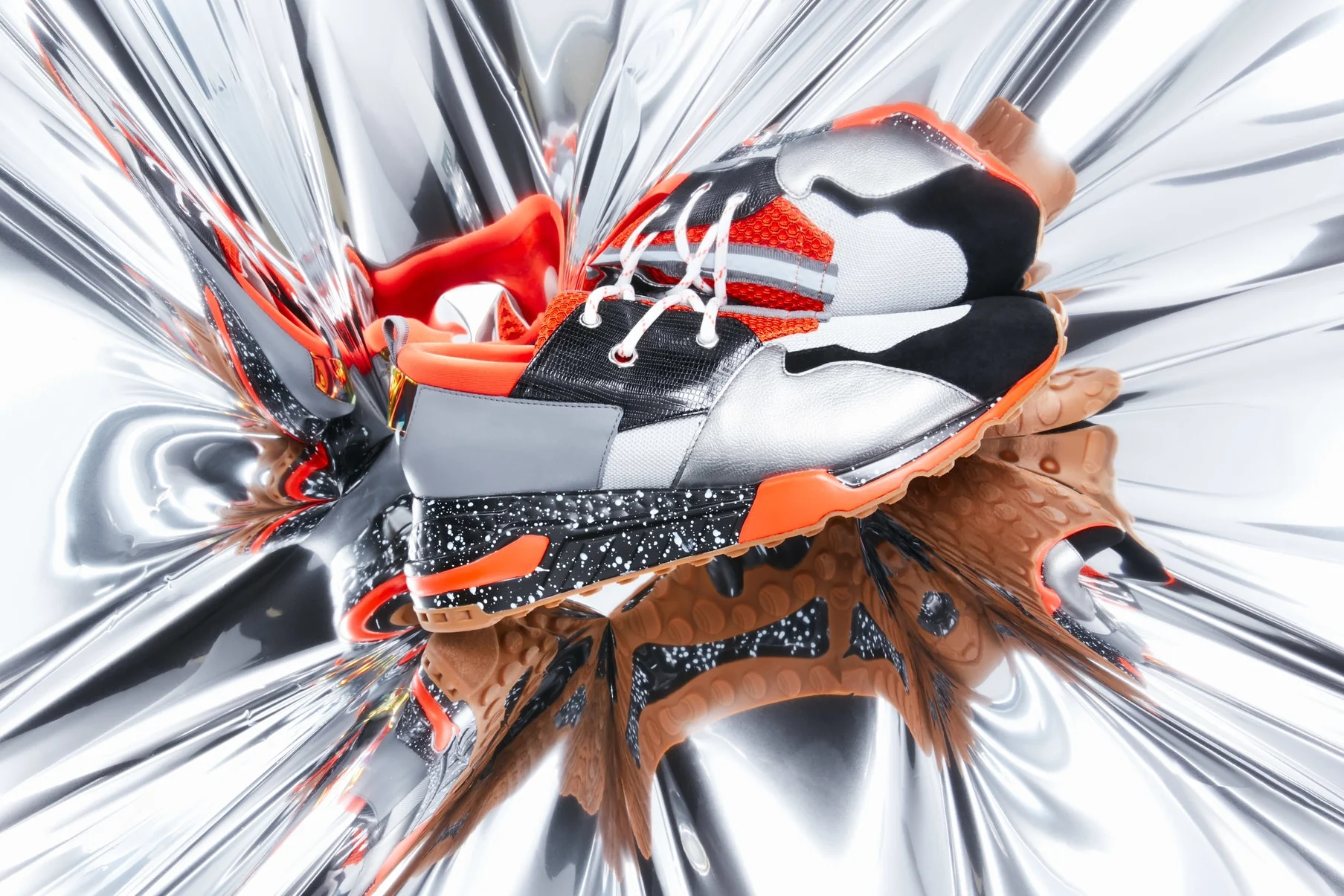 7346_ECOMM_STYLED-STILL_MYLAR_36837.jpg