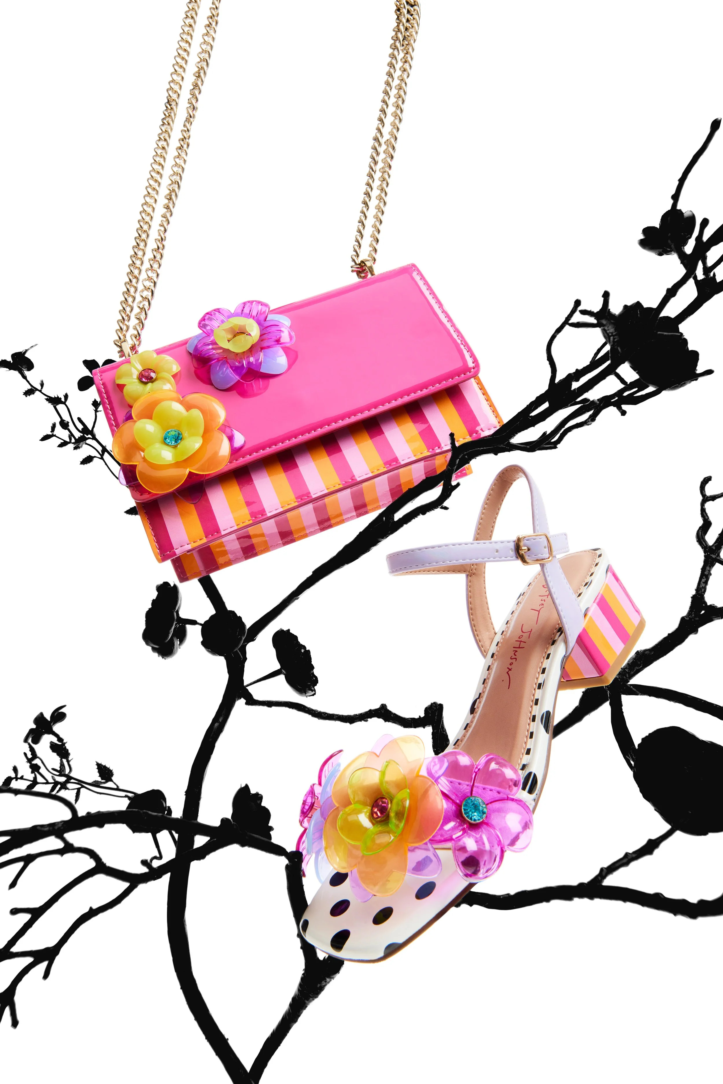 BETSEY_2023_Q1_STILLS_20_DOTTEE_BJ34335A_0880-CROPPED.jpg