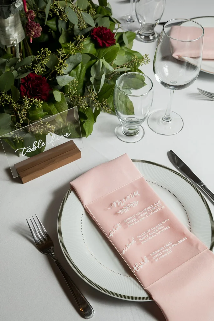 Natural Outdoor Wedding Pointe-du-Moulin - Ile Perrot