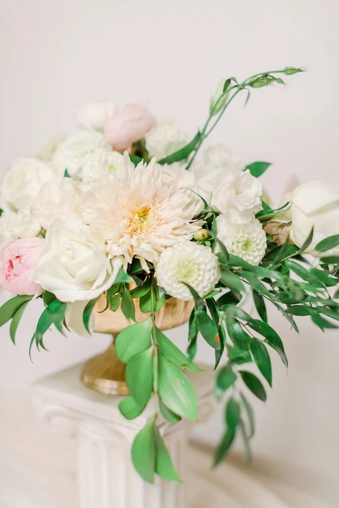 Natural Garden Organic Wedding Flower Arrangements Bouquets Montreal Florist