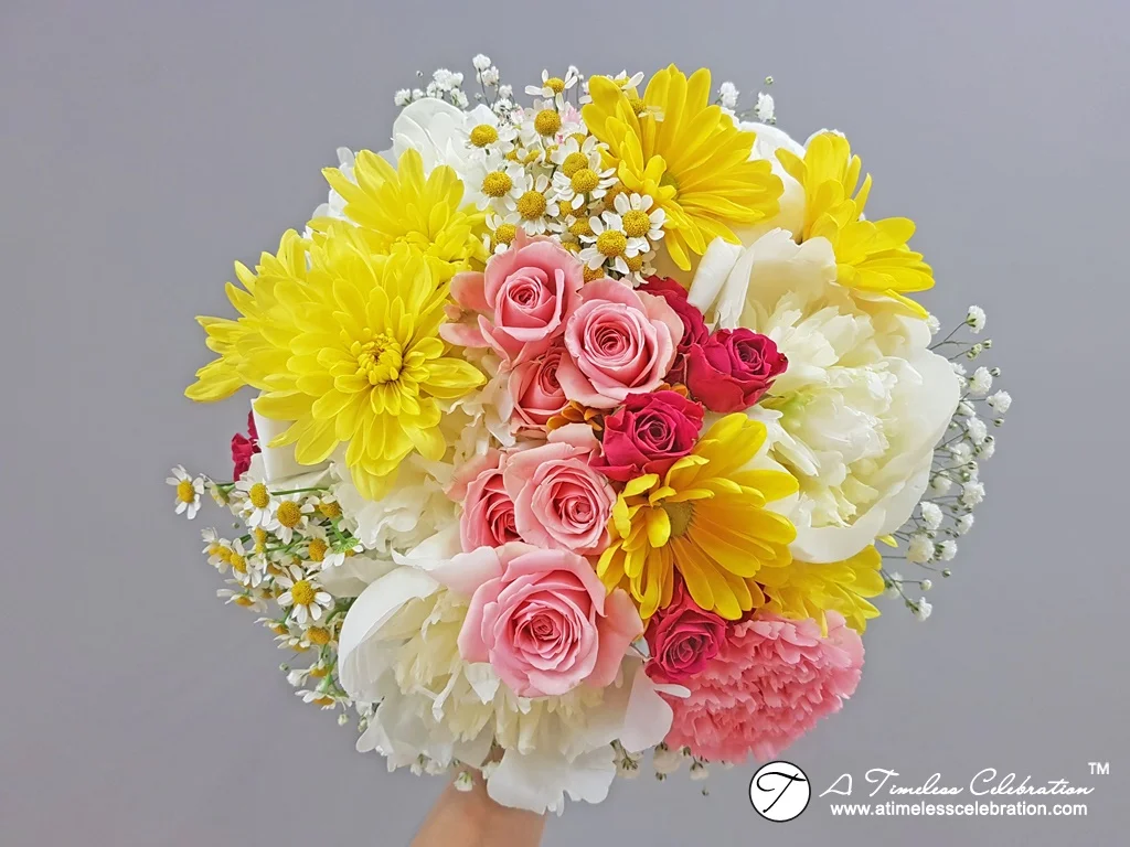 Montral Bridal Party Bouquet Spring Wedding Flowers Parc Jean Drapeau Pavillon de la Jamaïque 20170623_164001.jpg