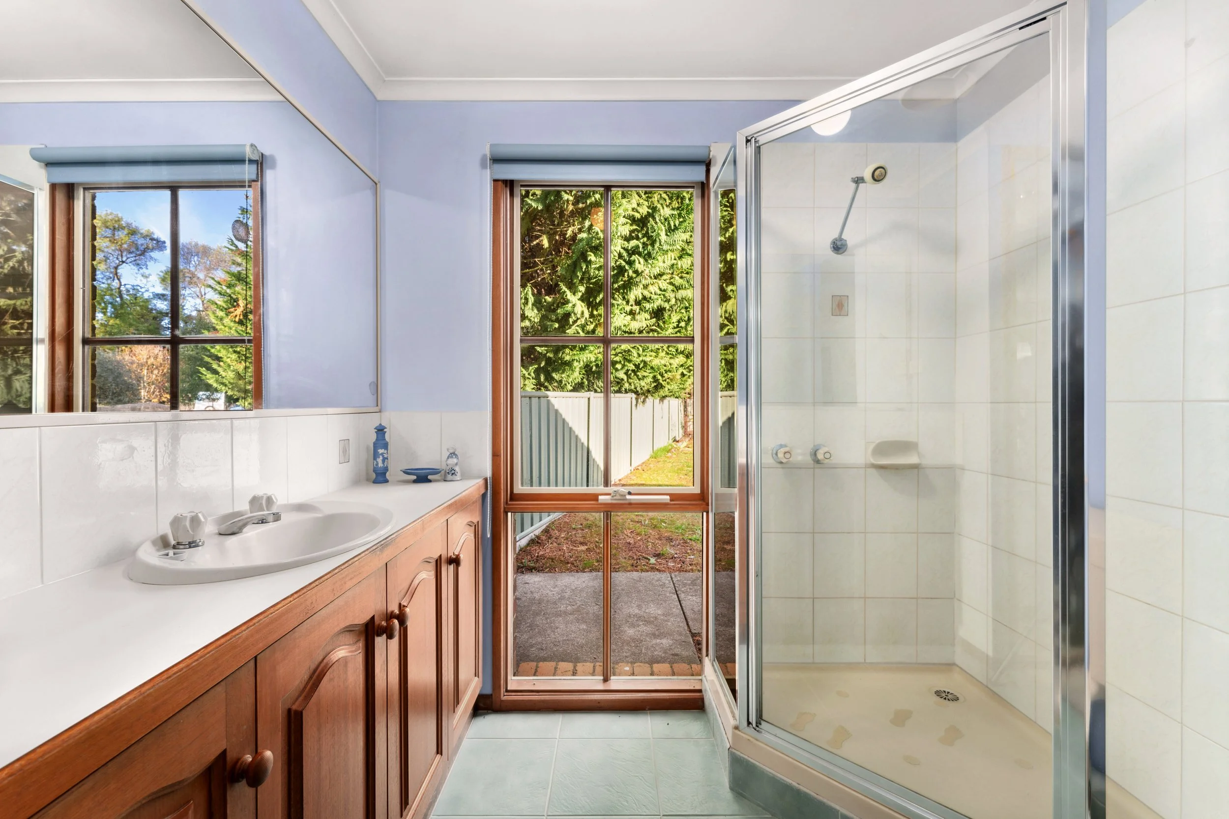 14 Dryden Street Carlsruhe - 10.jpeg