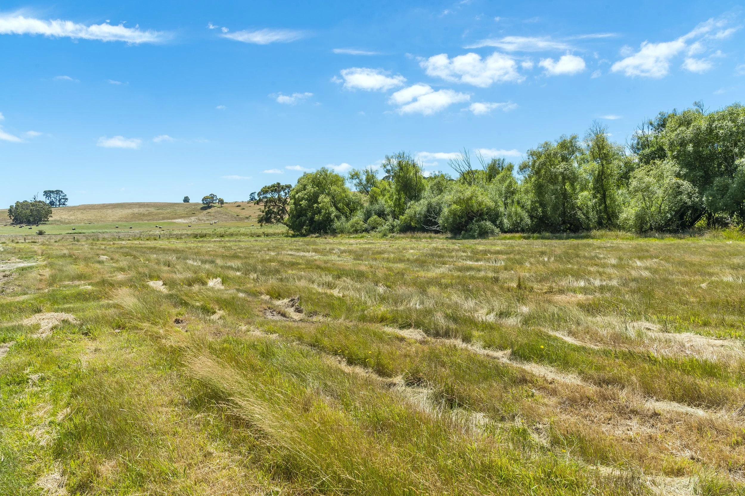 010_Open2view_ID861452-130_Russells_Road.jpg