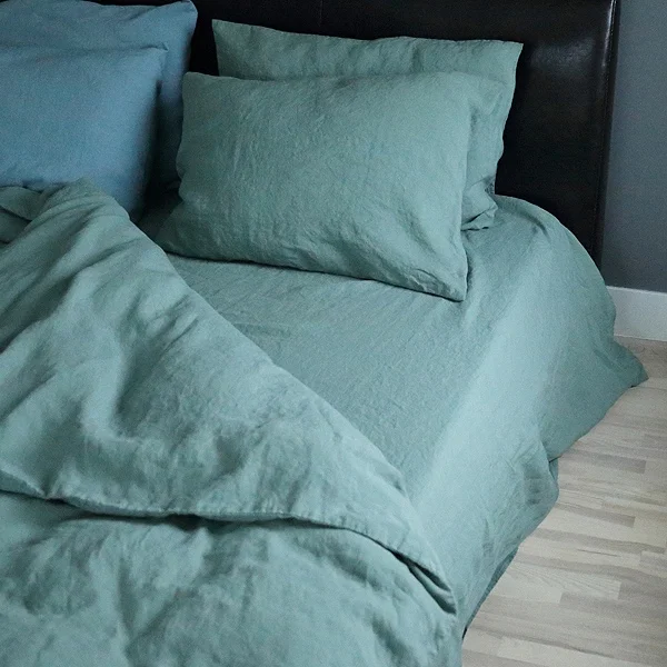 art group bed 14b.jpg