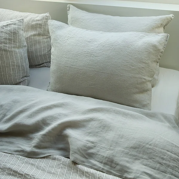 art group bed 21b.jpg