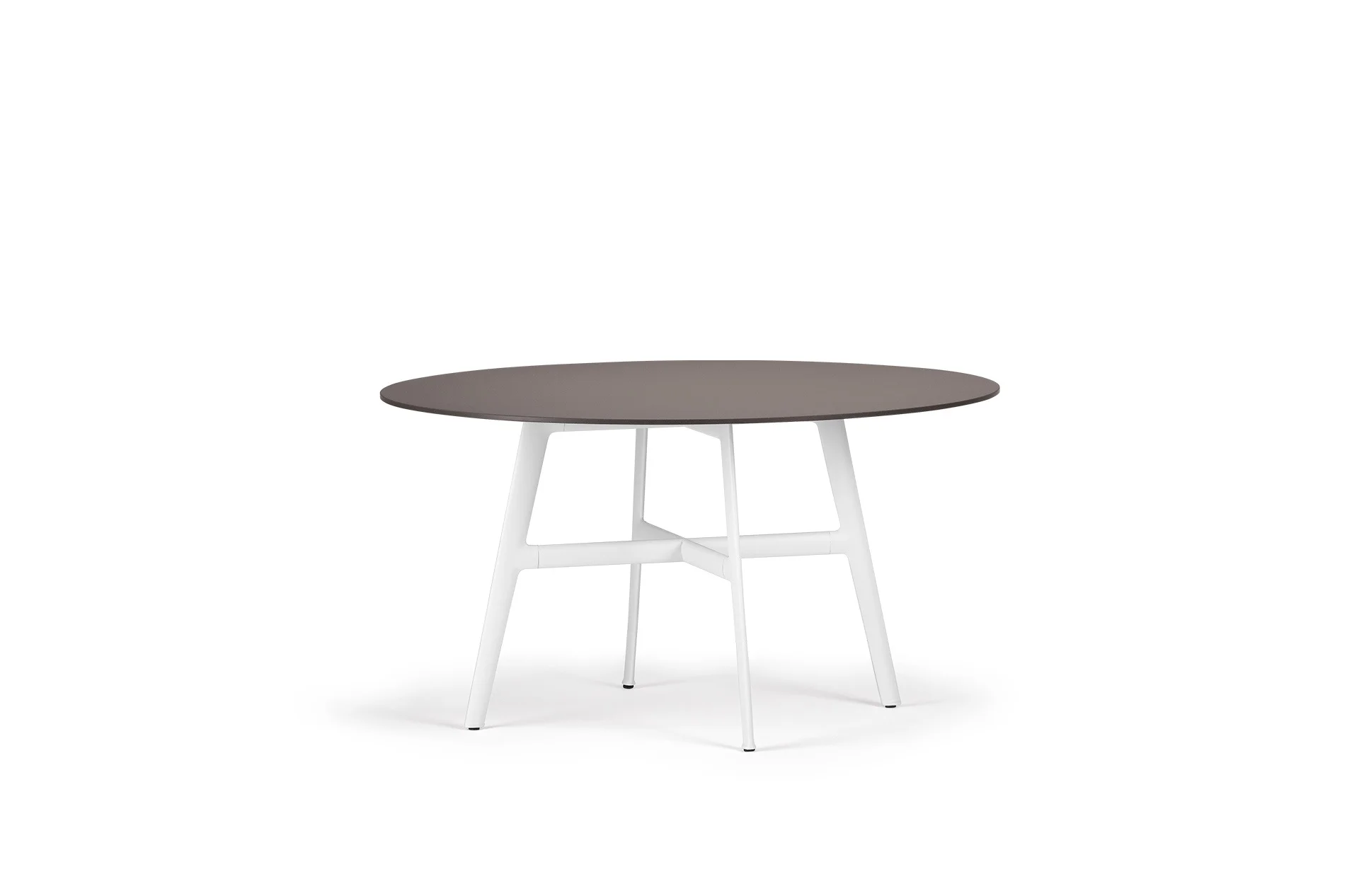 artgroup-seax-diningtable-140x140cm.jpg