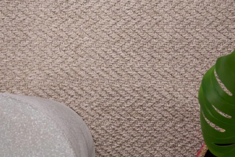 3584-3-BEIGE-11-770x514.jpg