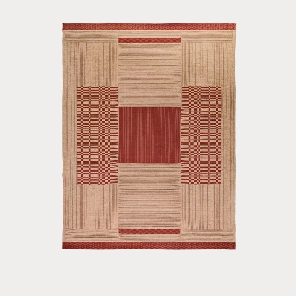ART GROUP INTERIORS tappeto2x.jpg