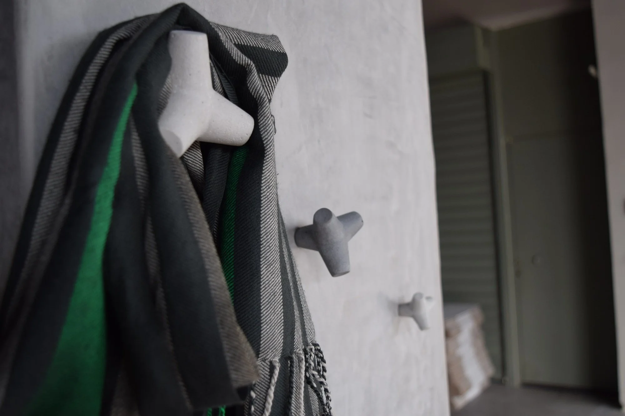 MARINE_Urbi_et_Orbi_concrete_hanger_GAL.jpg