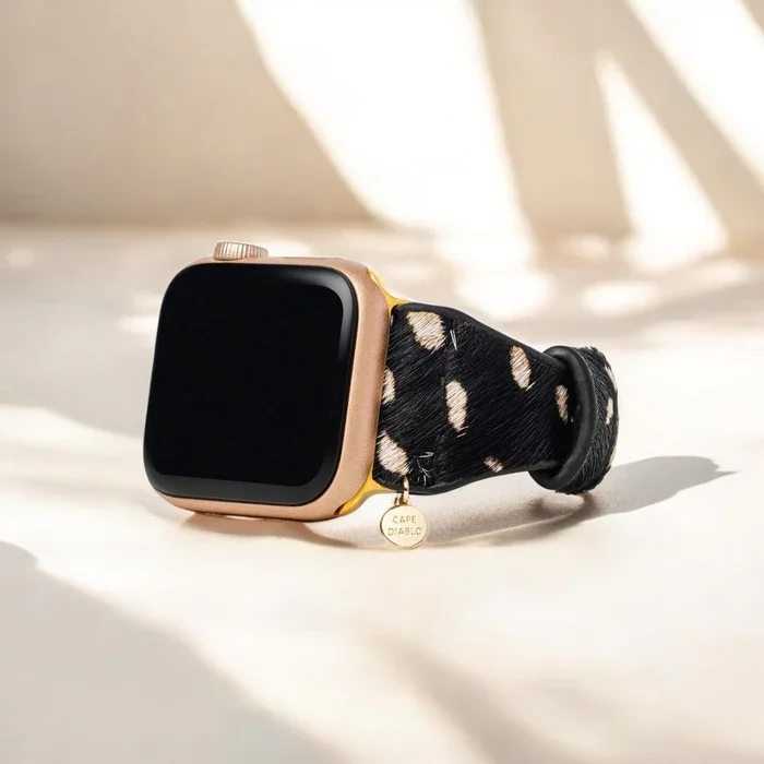 monochrome safari leather3.webp