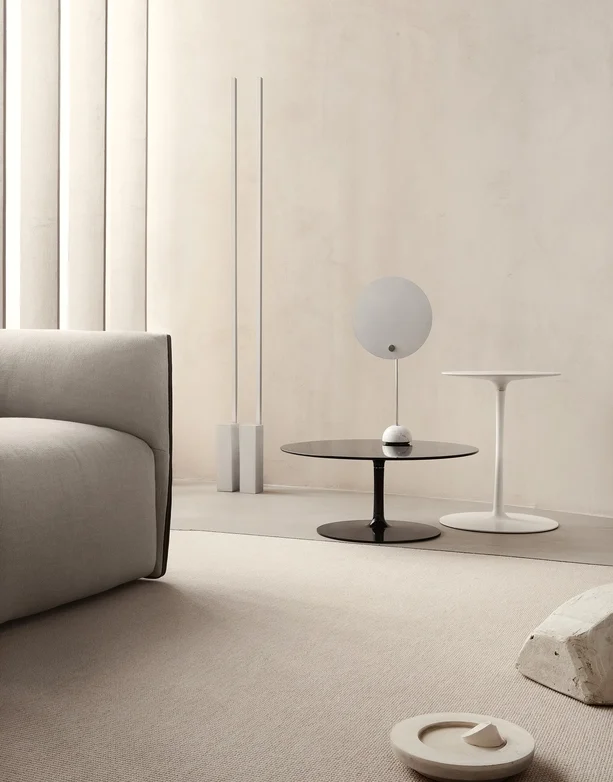 flow-low-table-mia-showroom-21-mdfitalia-02~-~media--aa5d92e7--query.406712cc.webp