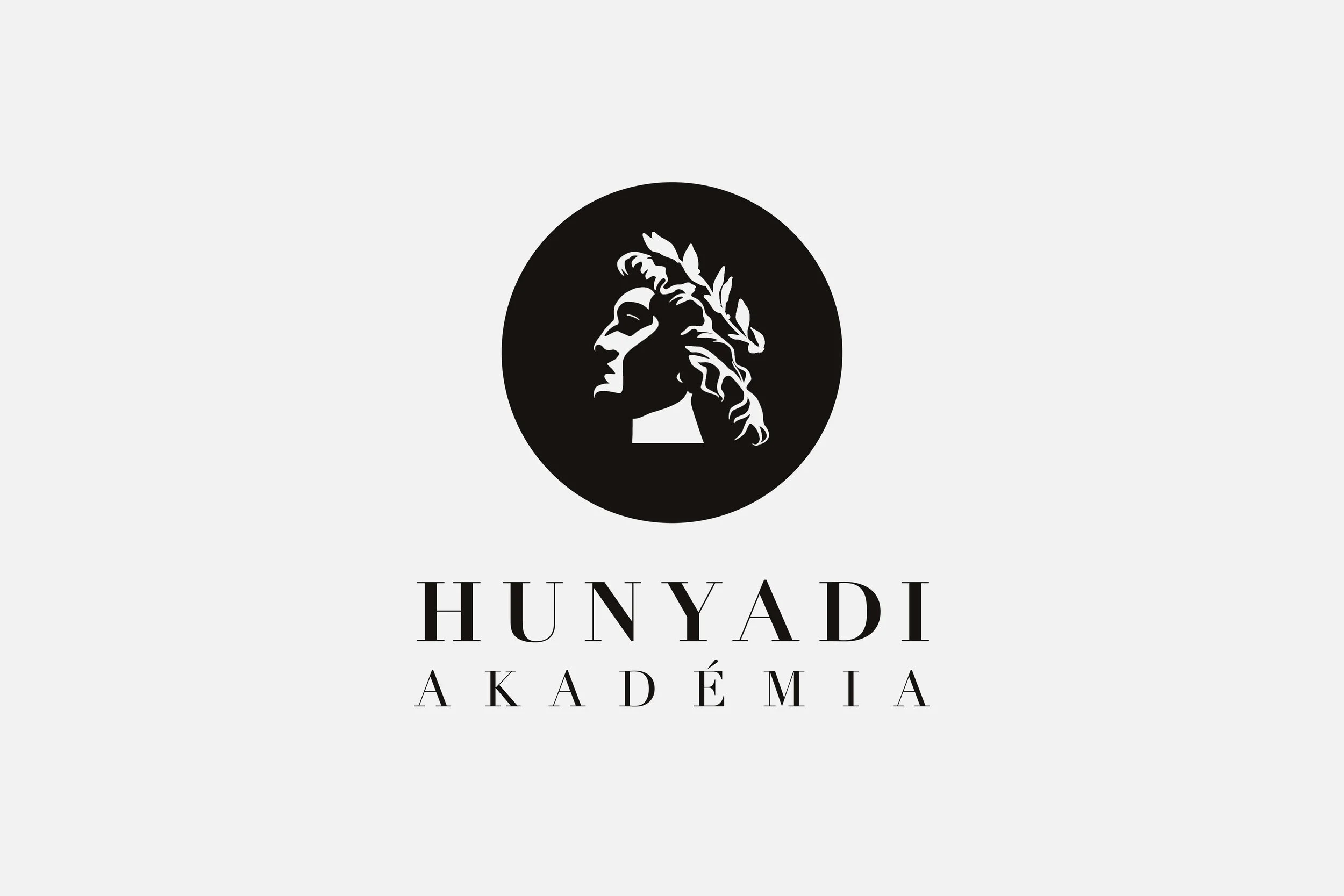 Hunyadi_Akademia_Logo_BW_White.jpg
