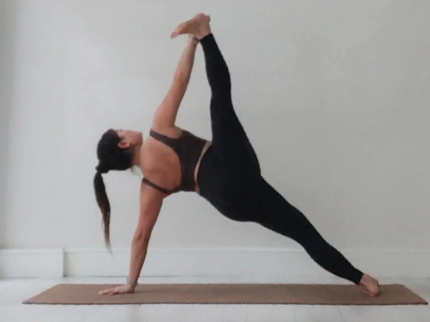 Phoenix Rising workshop: Transitioning into intermediate postures. Saturday 10th October, 1.30pm-3.30pm 📍PECKHAM