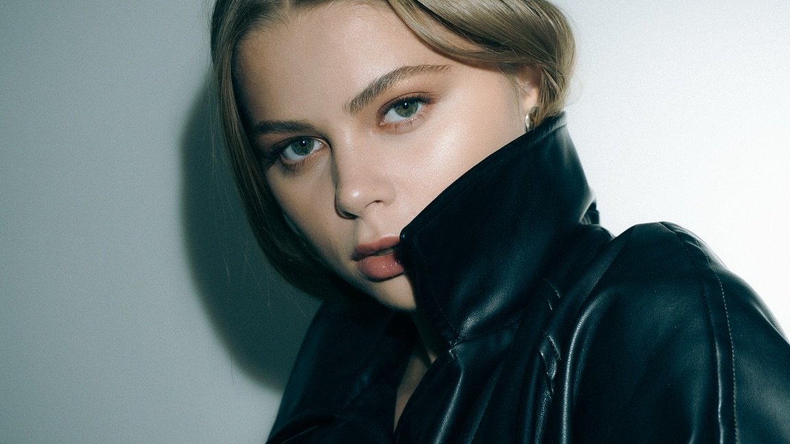 Marie 🤍 @petrikova.marie 

#makeup #photographer @veronikamykolenko 
#impactmodels @impactmodelsmgmt 

#makeupbrno #mykolenkomakeup #development