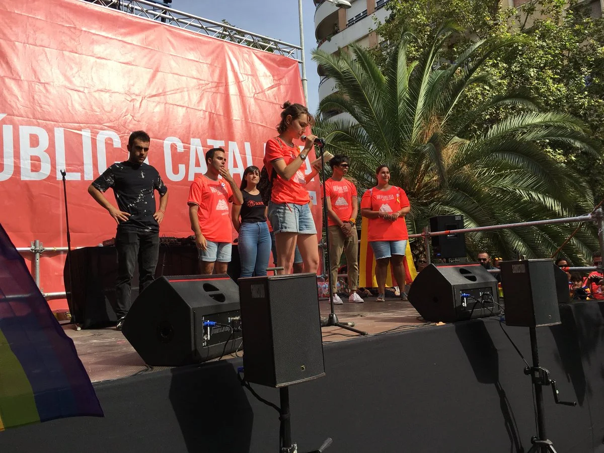 Joves Demòcrates participa a l'acte de la Taula Jove per la República a l'11S17