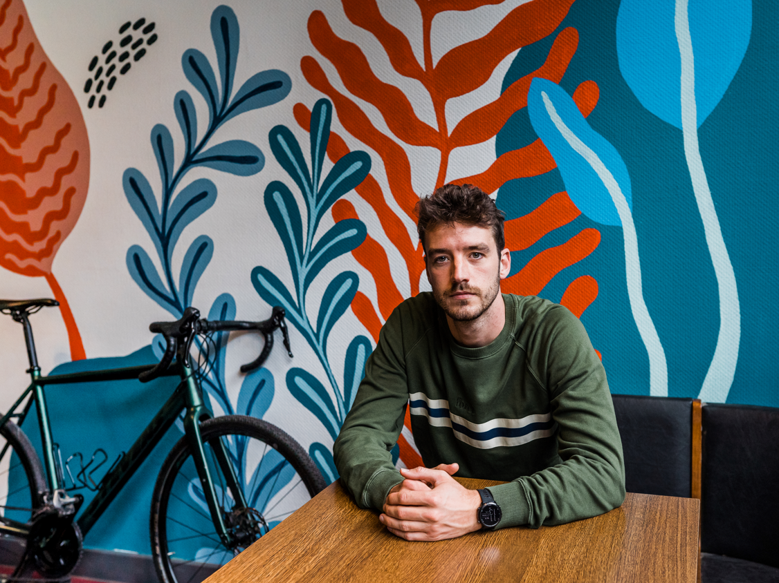 Bladspiegel: Bram trekt zijn plan