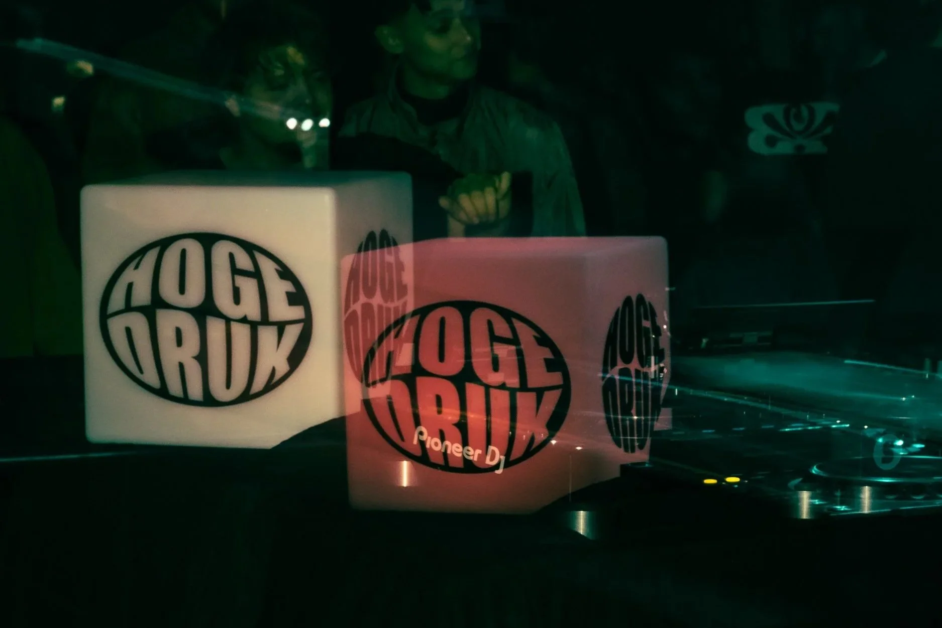 Clubnacht: Hoge Druk