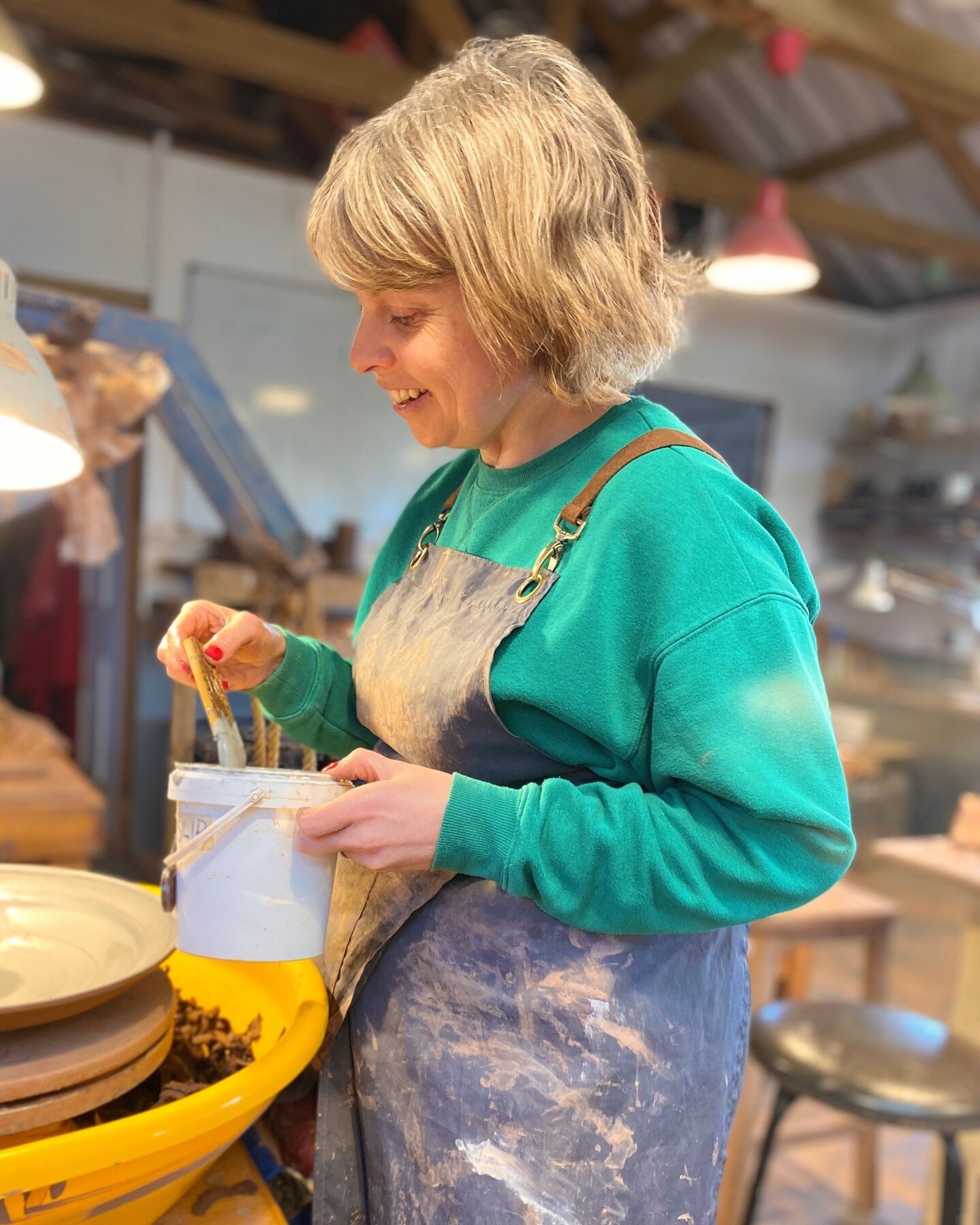 meet the team 👋

Liz O&rsquo;Dwyer - Tutor 

Liz graduated from Kent Institute of Art and Design with a BA (Hons) in Fine Art Sculpture in 2000. Following this, she studied a PGCE and has been teaching fine art and ceramics to children aged 3 to 18 