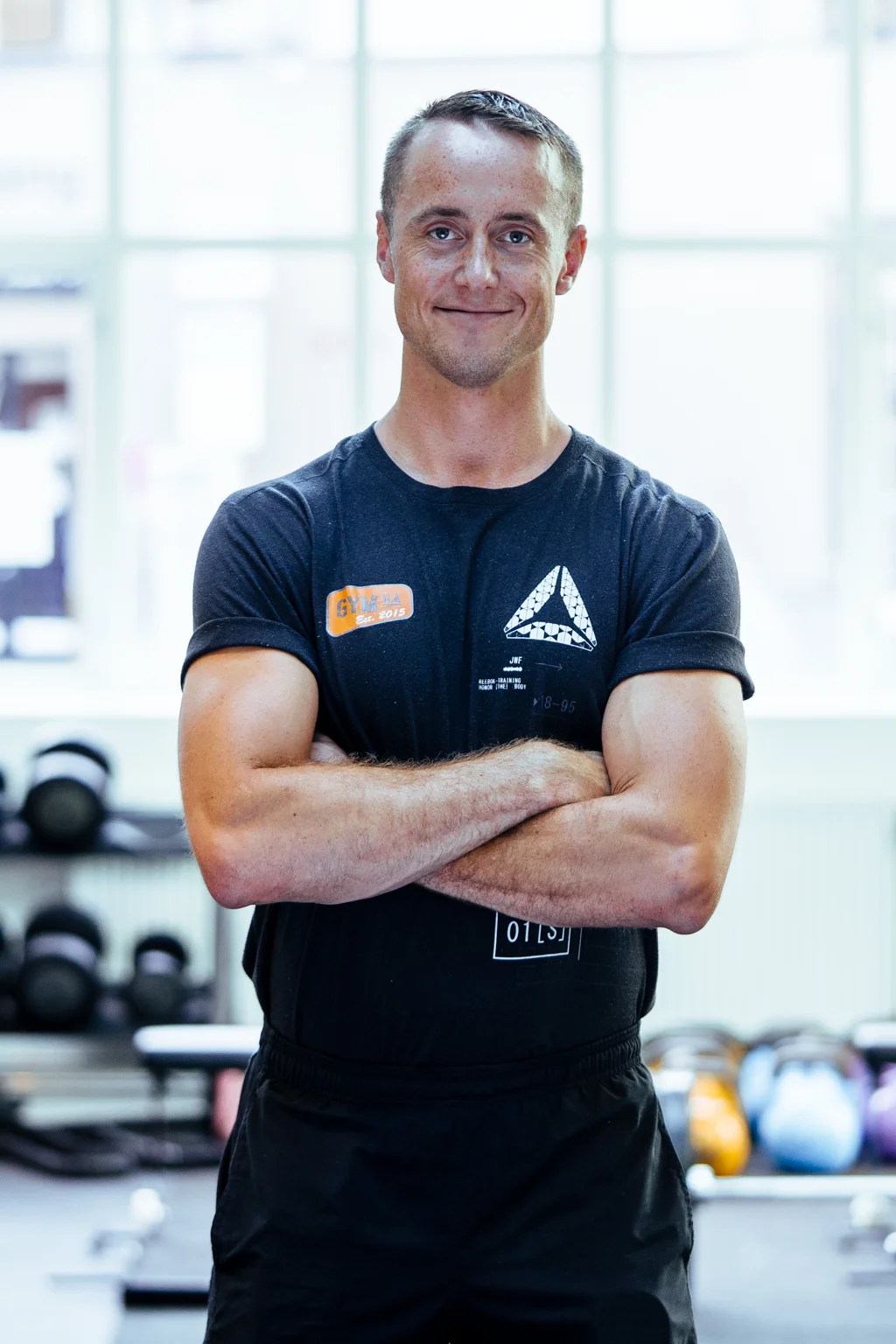 GYM_ILA_HÅKON_STÅENDE_WEB-7.jpg