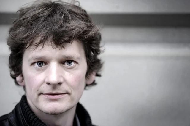 Christoph Simon liest am 21. März 2019 im Café de l`Industrie