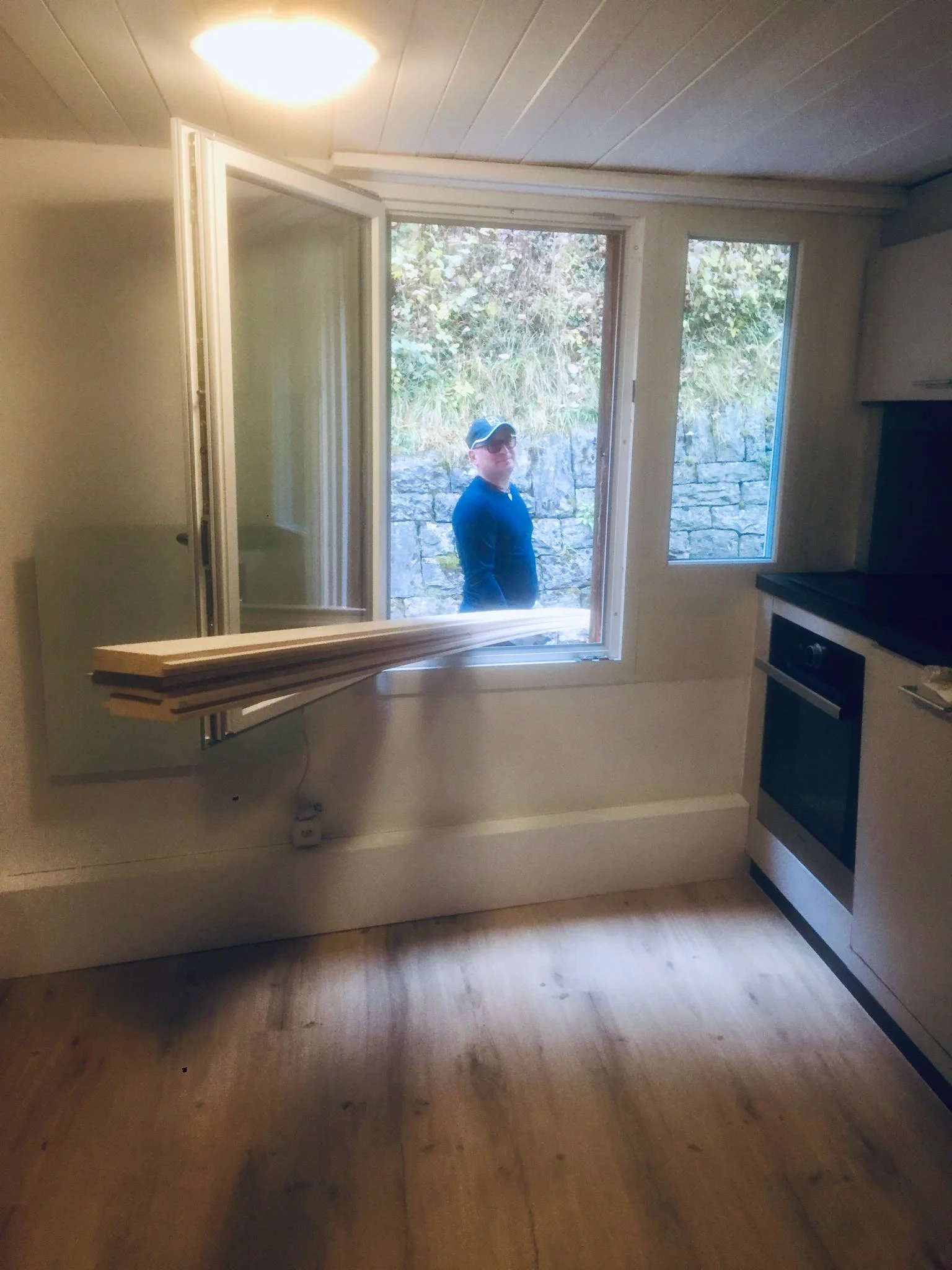 Casa Bene Immobilien Immobilienmakler Immobilienbewertung Makler Emel Marjanovic Alex Marjanovic Haus Wohnung Verkauf Vermietung Ringgenberg Haus Projekt 1894 Riemenlatten Transfer