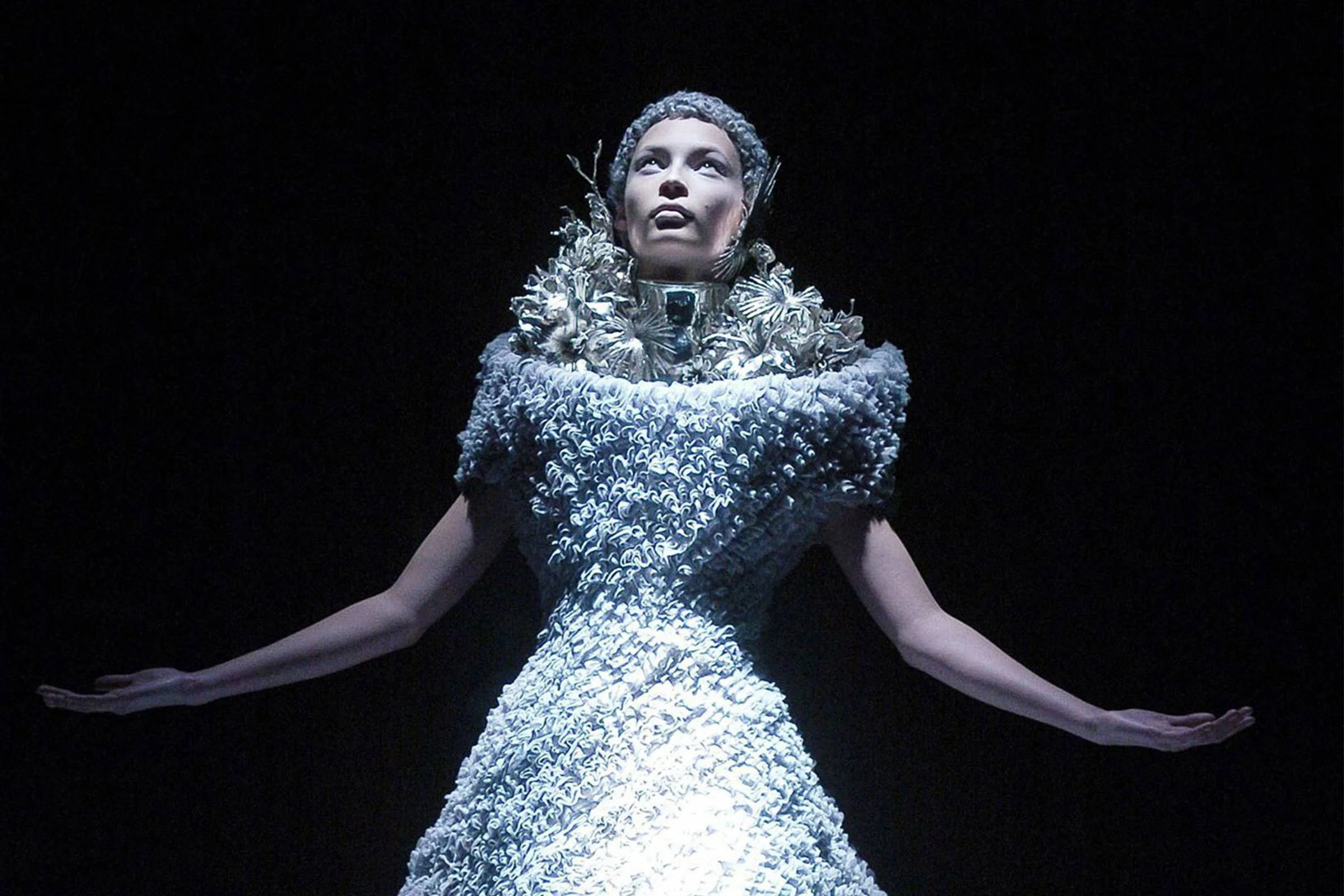 Heroine: Alexander McQueen's Floral Allegory