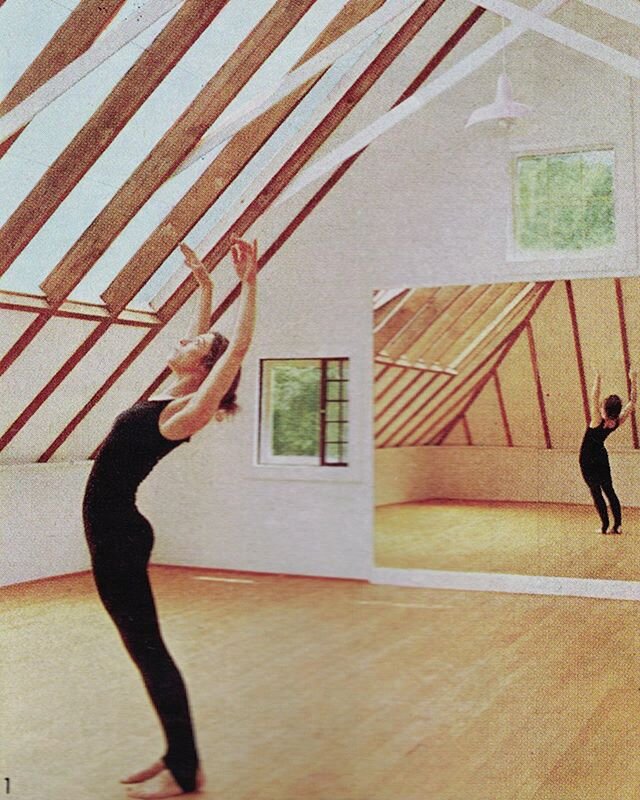 If you caught my last episode of LADY'S After Hours podcast @ladytv_ you'll have heard my conversation with the wonderful dancer/choreographer/director Martha Clarke. In July 1975 House &amp; Garden magazine did a feature on the home she remodeled al