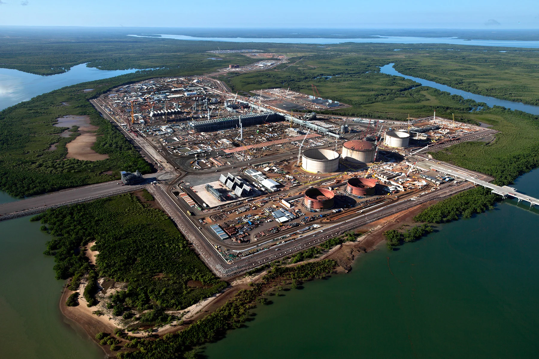 NGphotographics - INPEX - Darwin