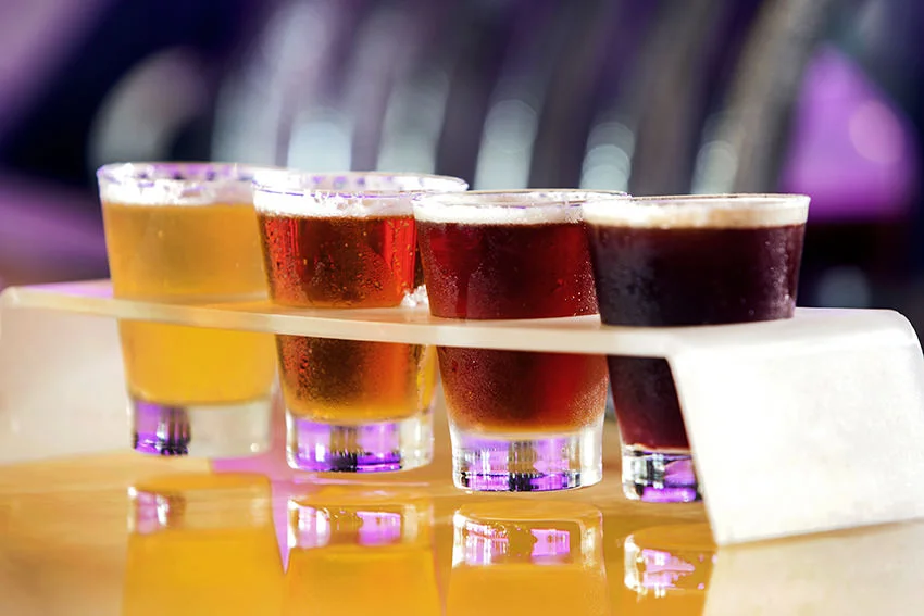 NGphotographics - Beer tasters - The Precinct