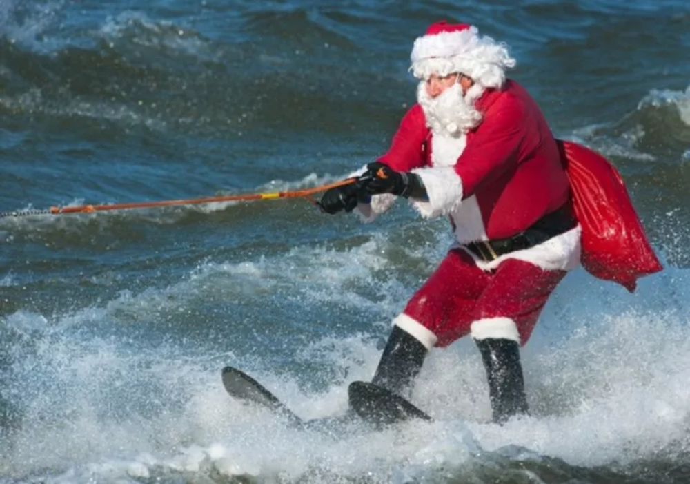 Waterskiing Santa Show