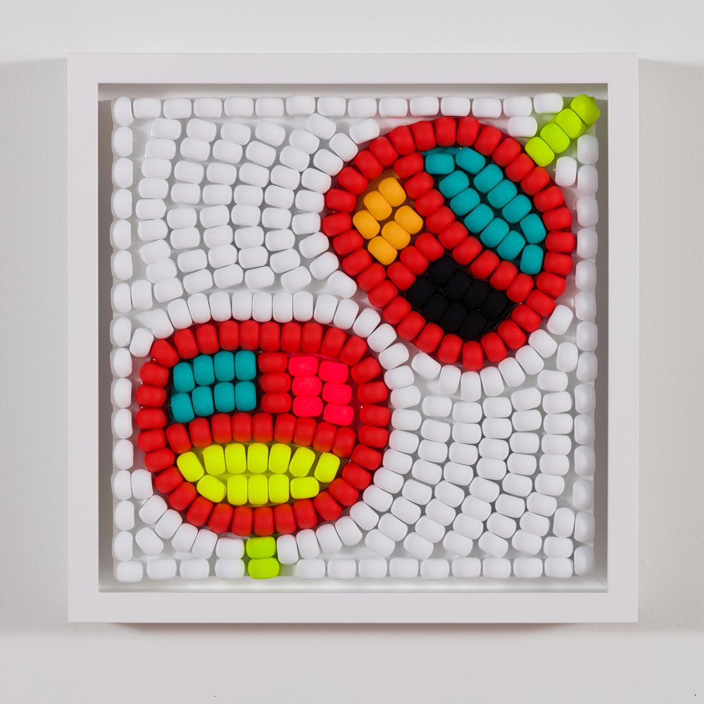 Renée Condo - Mntu Apje'ji'jg IX , 2023 Billes de bois sur résine / Wood beads on resin 12 x 12 x 2 1/8 in. (30.5 x 30.5 x 5.4 cm)