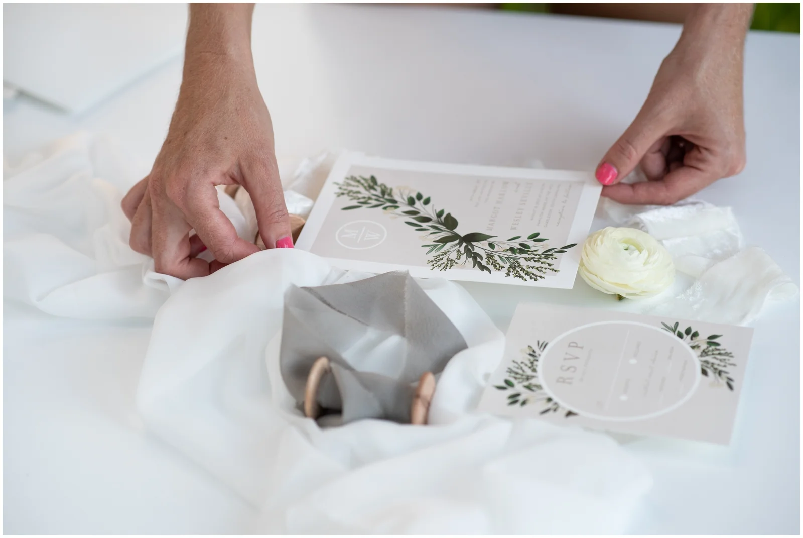 Garden Inspired Wedding Invitiations- Pops of Pretty_0901.jpg